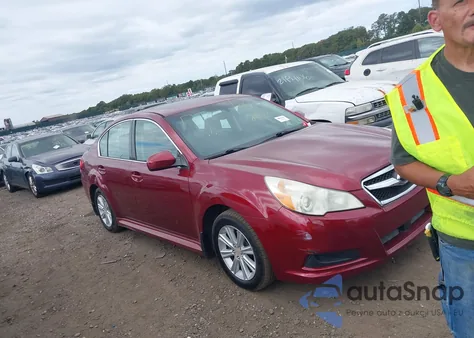 2010 Subaru Legacy 2.5I Premium z USA, uszkodzony, nr VIN 4S3BMBH63A3213607